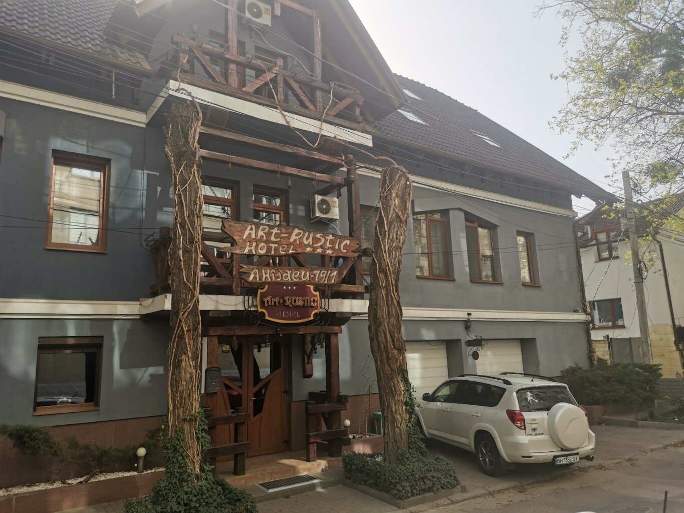 Фото отеля 1