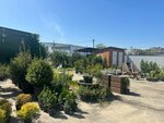 Светлячок (Pobedy Street, 314), centro de jardinería