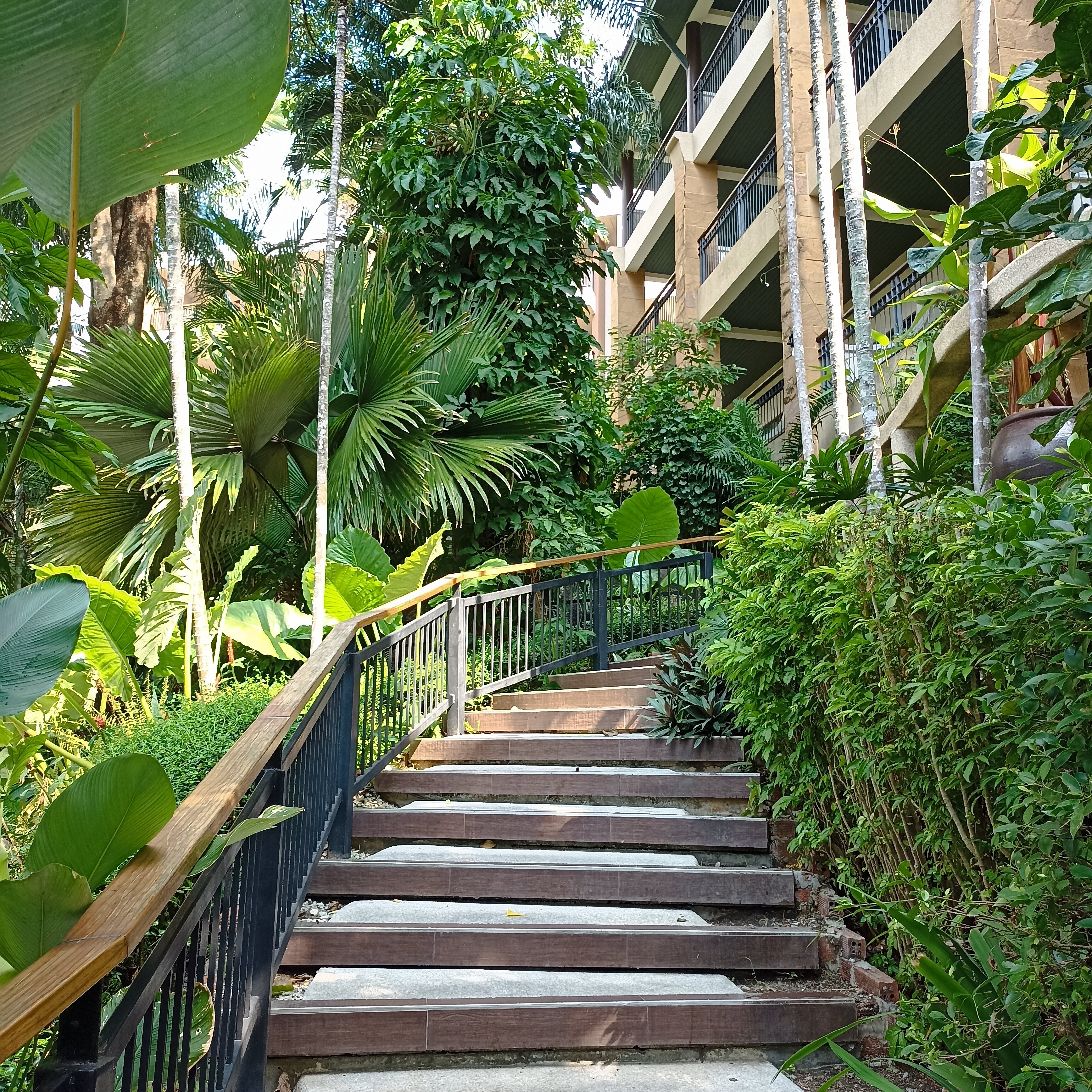 Фото Peach Blossom Resort & Pool Villa