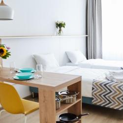 Фото Точка Запятая