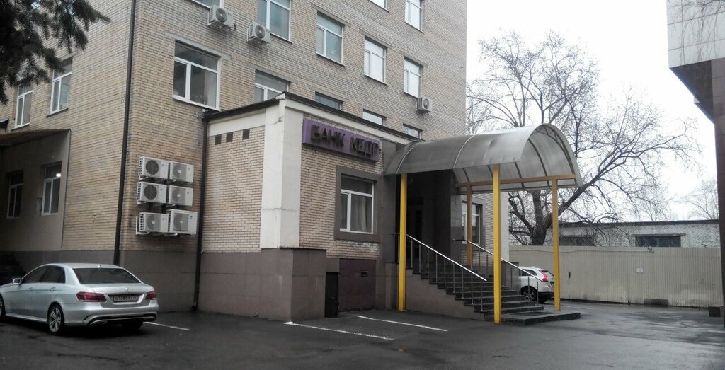 Школа тенниса Play Tennis, + 7 495 787-64-63, ул. Академика Королева, 13 строени