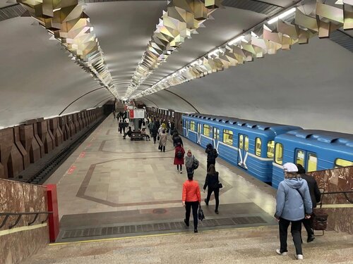 Ploshchad Marksa (Novosibirsk, Karla Marksa Square), metro station