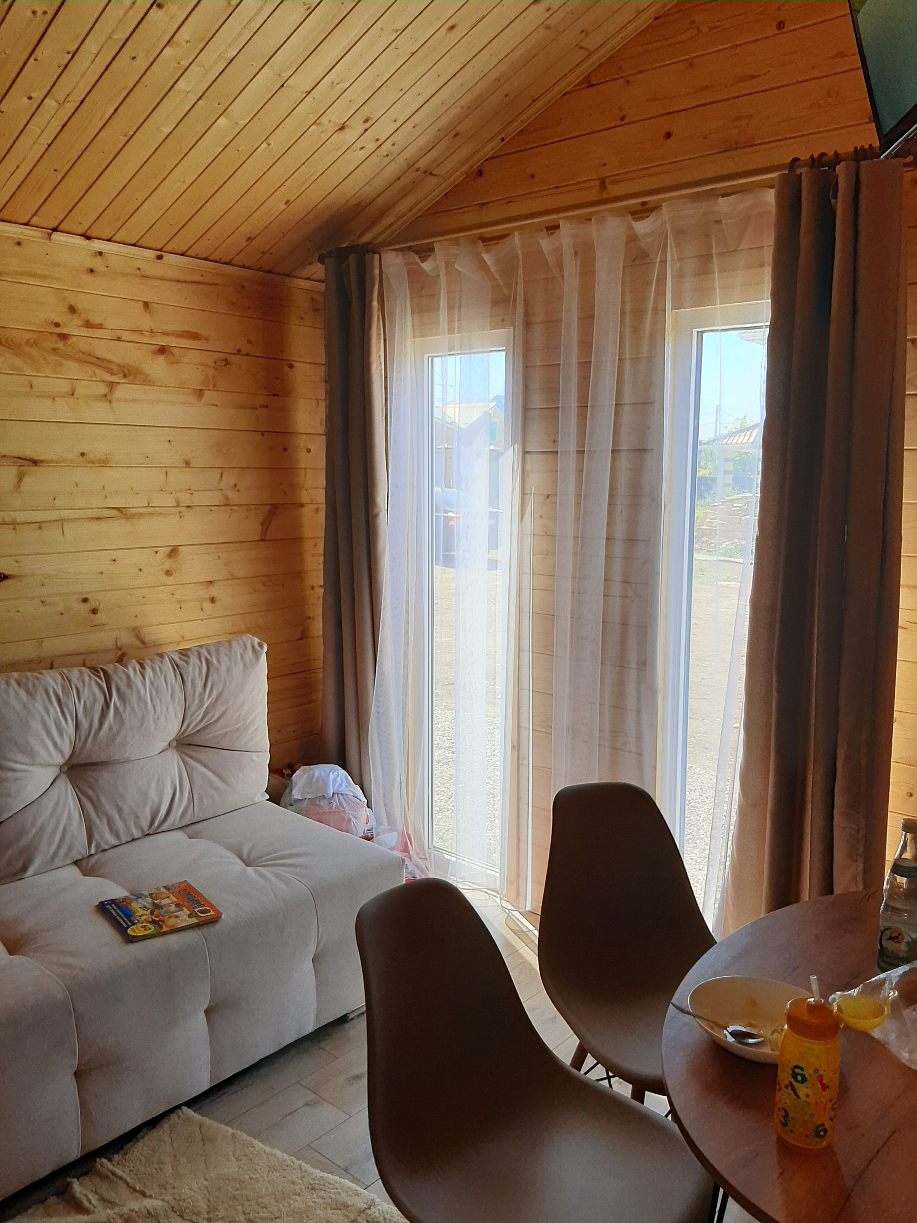 Фото Атмосфера