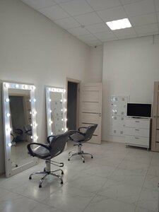 Твоя Эстетика (Tyumen, ulitsa Muravlenko, 11), beauty salon