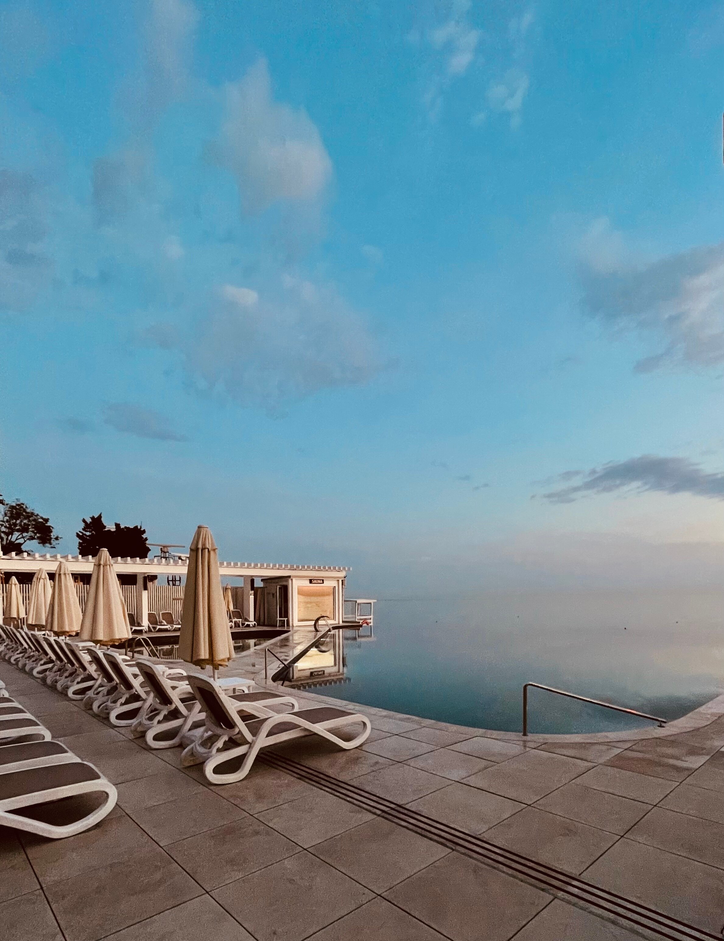 Фото Апарт-Отель на Лучезарной