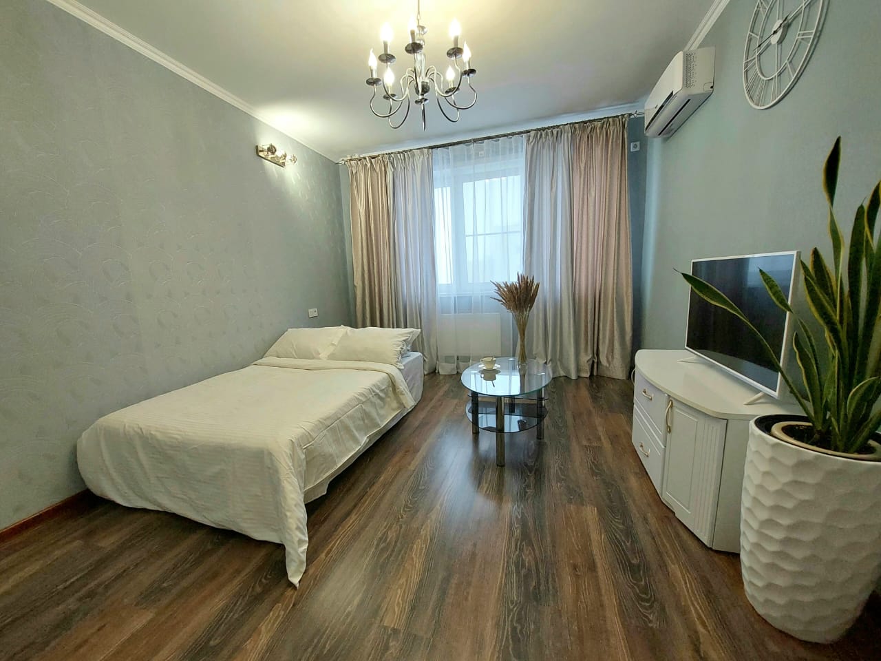 Фото Апартаменты Премиум на Свиридова