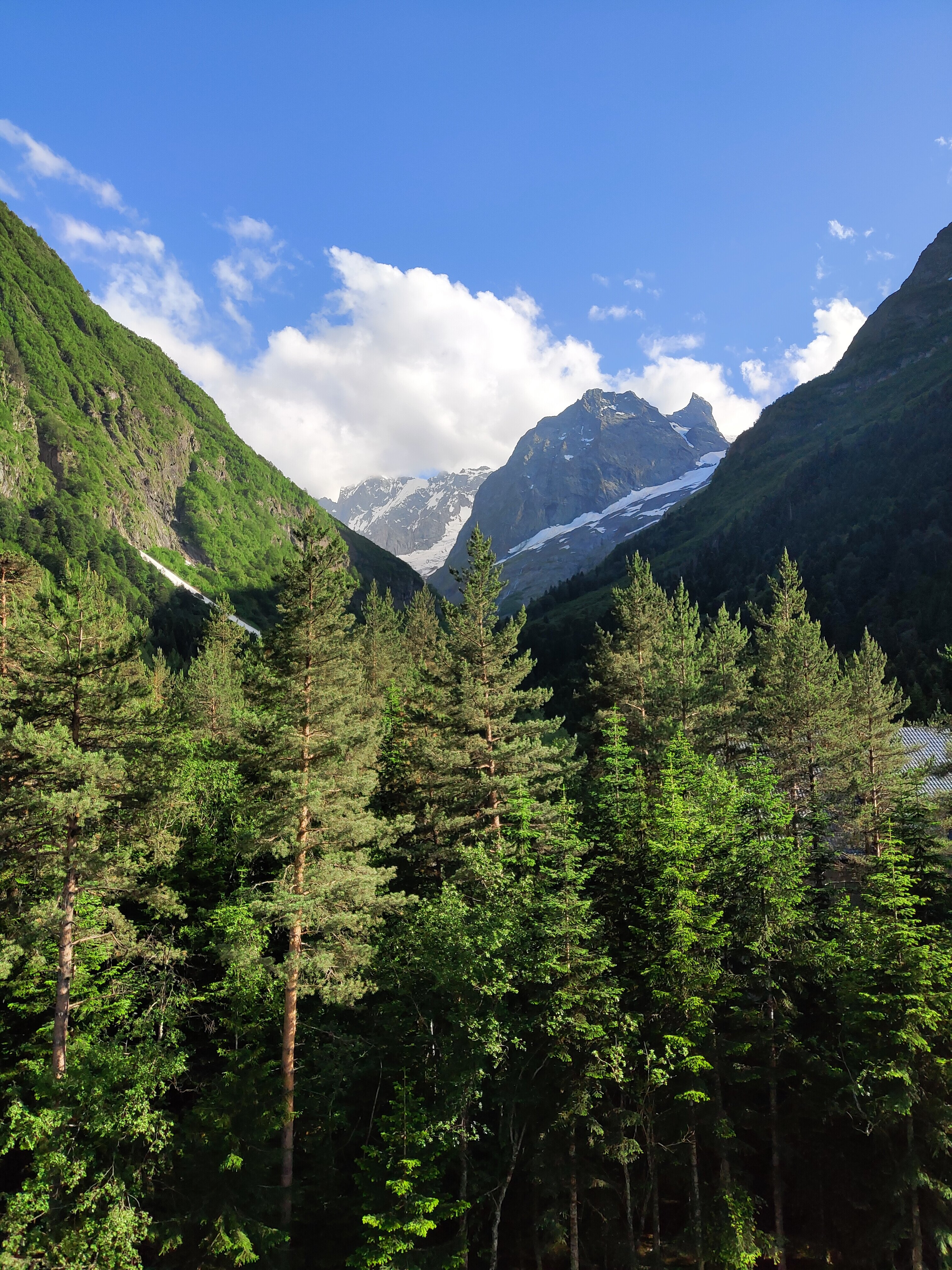 Фото МИРРОС Субай Отель Домбай