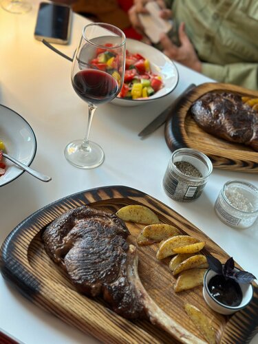 Restaurant Bulls & Buns, Kaluga Oblast, photo