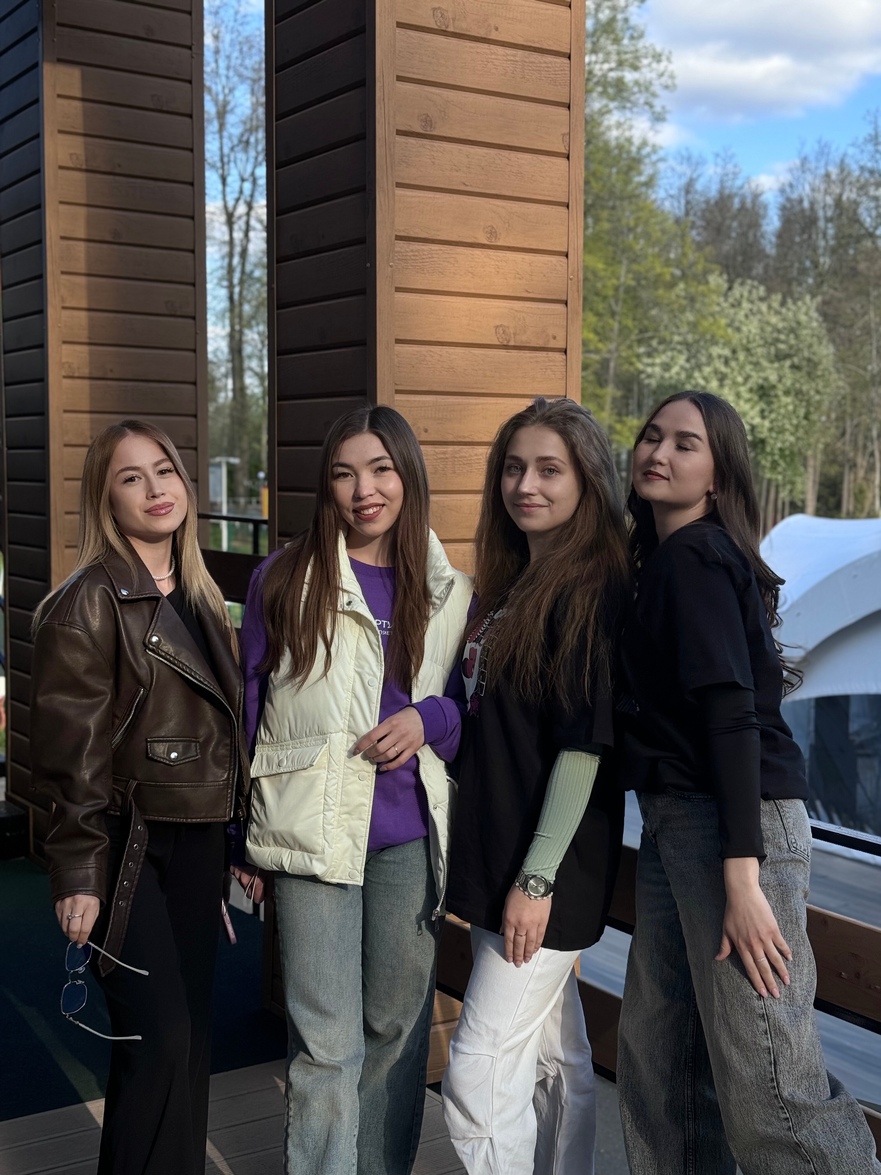 Фото Wolki & Lipki