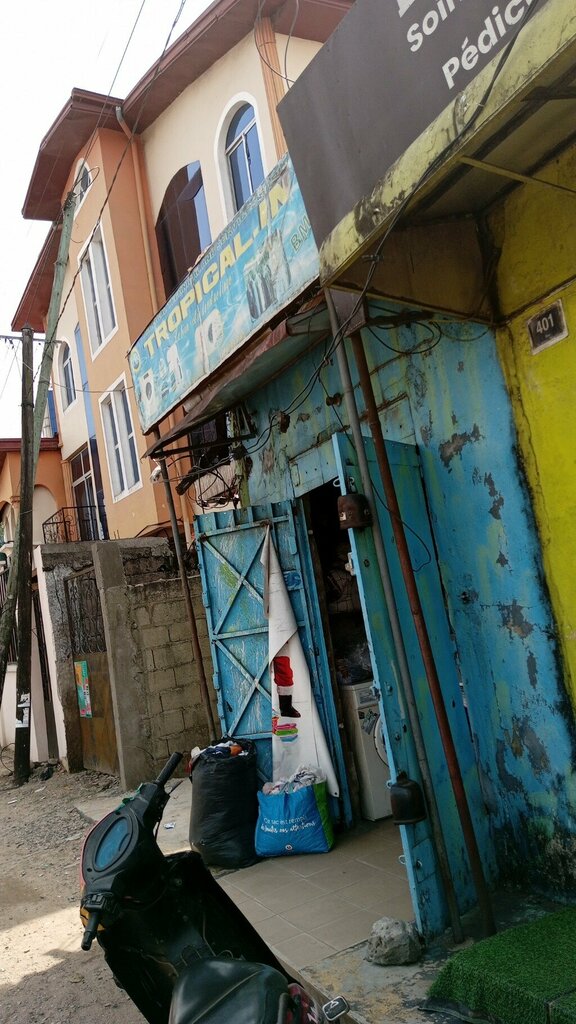 Laundry Tropical-in, Douala, photo