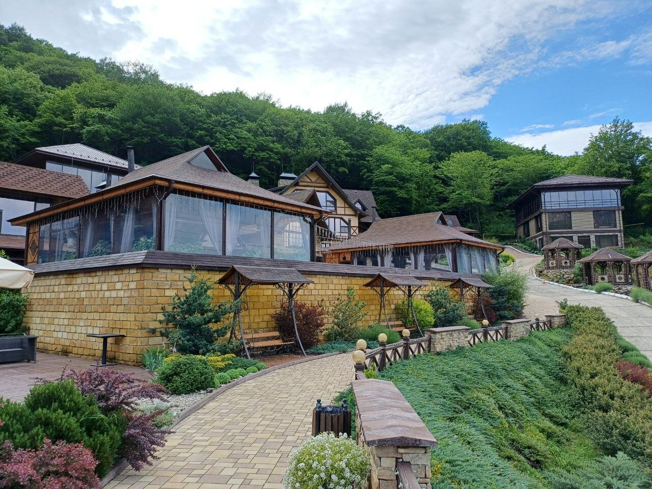 Фото У хребта Уна-Коз