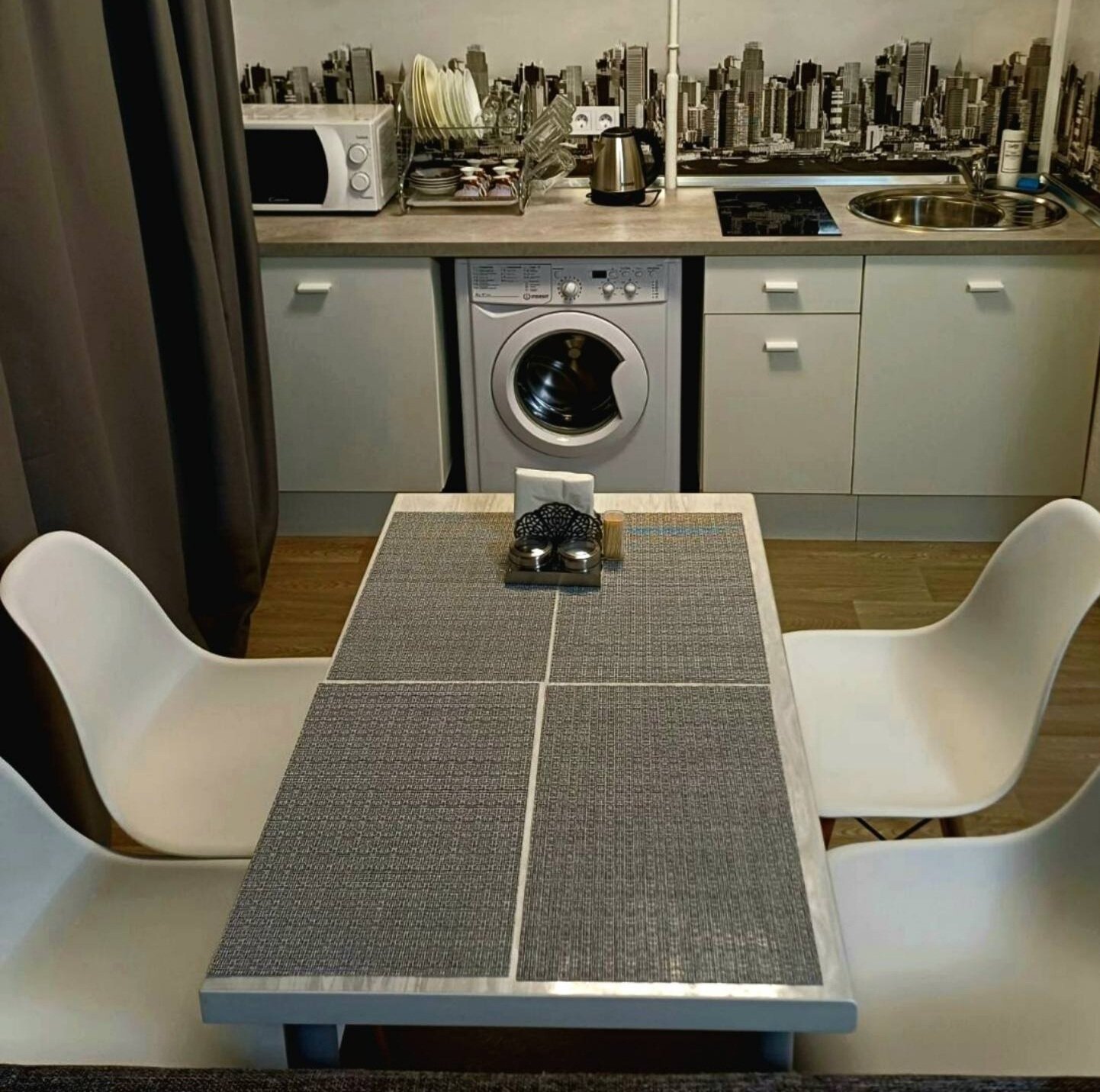 Фото отеля 2