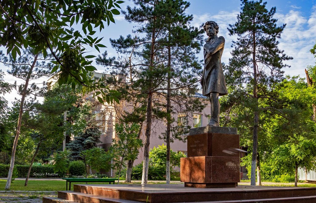 Monument, memorial A. S. Pushkin Monument, Taraz, photo