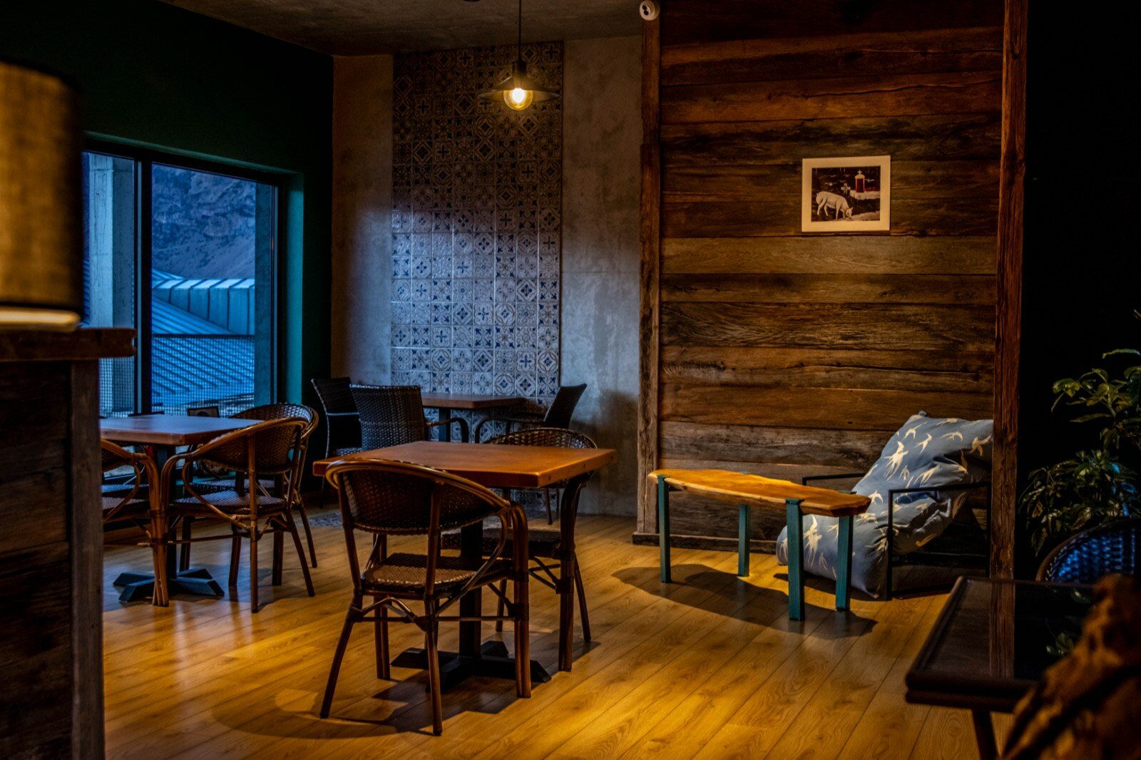 Фото Hotel Misty Mountain