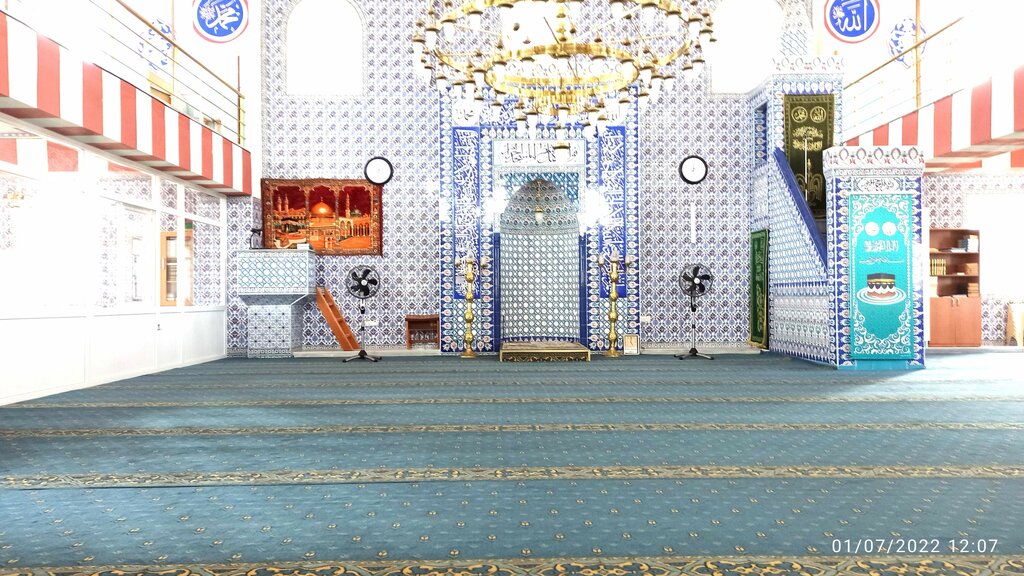 مسجد Sultanbeyli Ulu Mosque ، اسطنبول، صورة