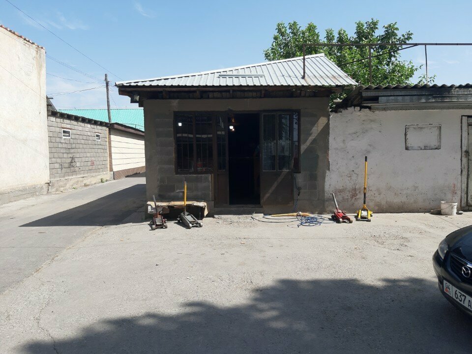 Tire service Шиномонтаж, Djalal‑Abad, photo