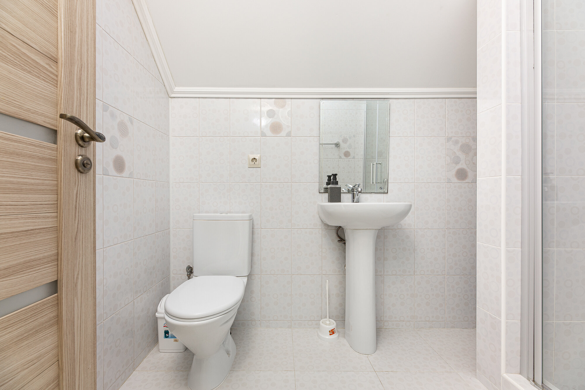 Фото Дворик на Владимирской