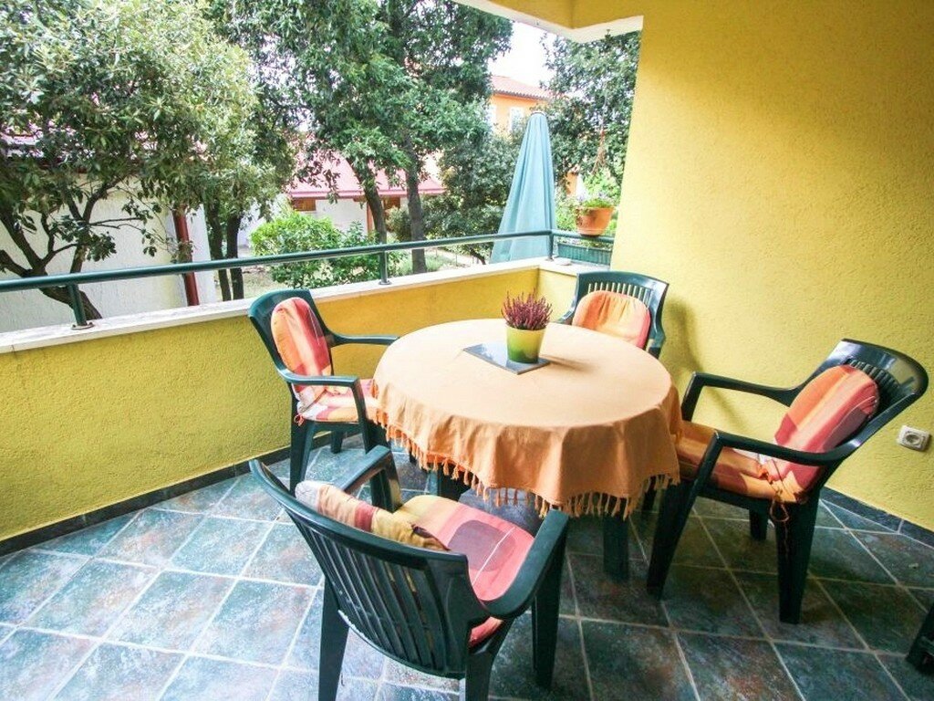 Фото Sunnyside Apartments Petrčane