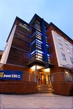 Фото Holiday Inn Express Stevenage, an Ihg Hotel