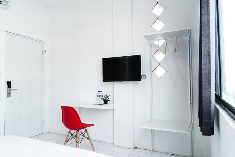 Фото RedDoorz near Seasons City Mall