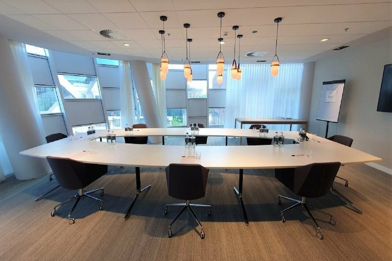 Фото Crowne Plaza Utrecht - Central Station, an Ihg Hotel