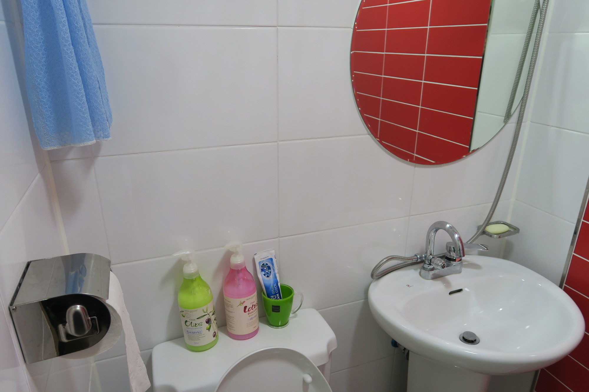 Фото Hyu+ Guest House - Hostel