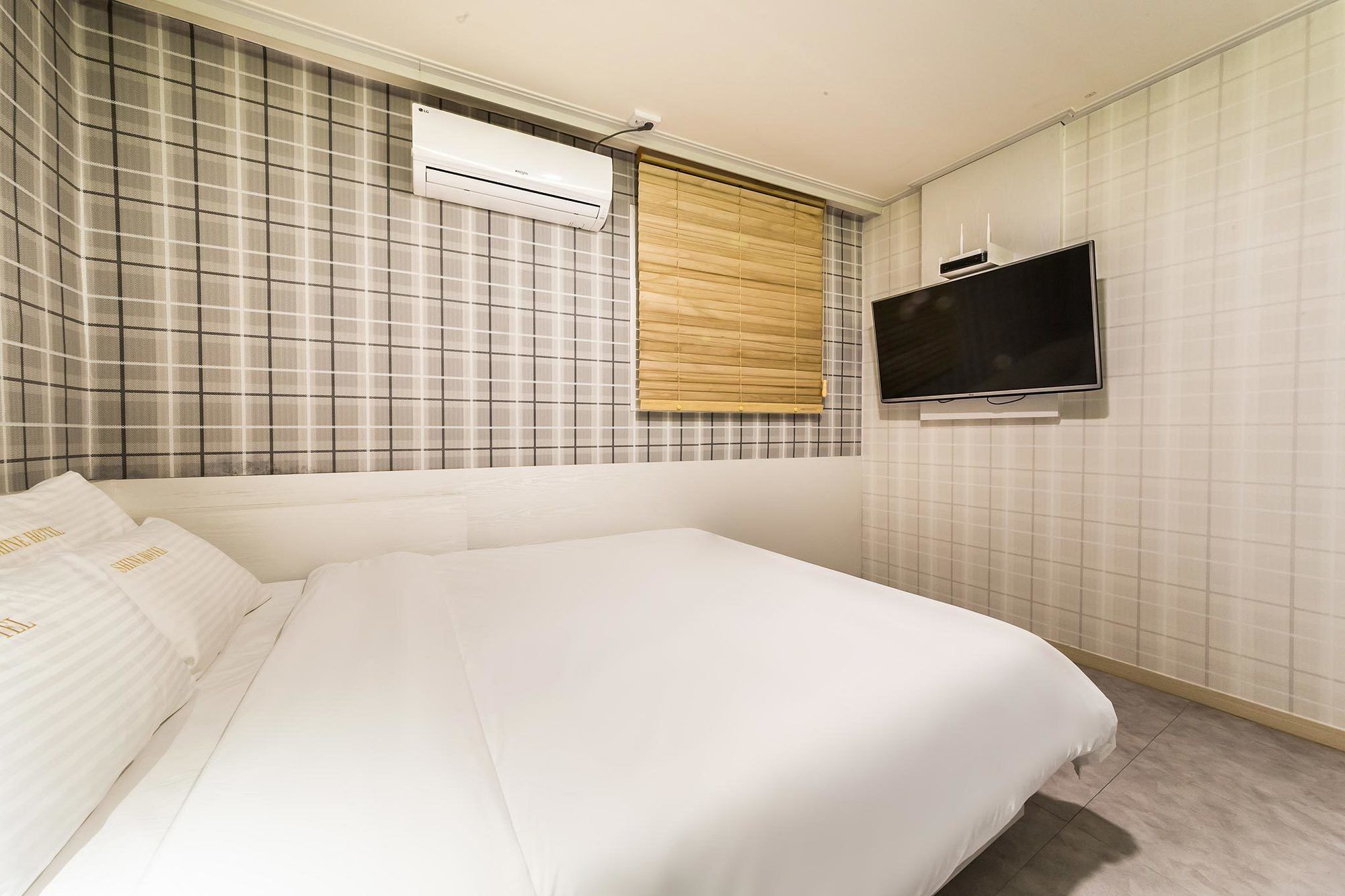 Фото Shine Hotel