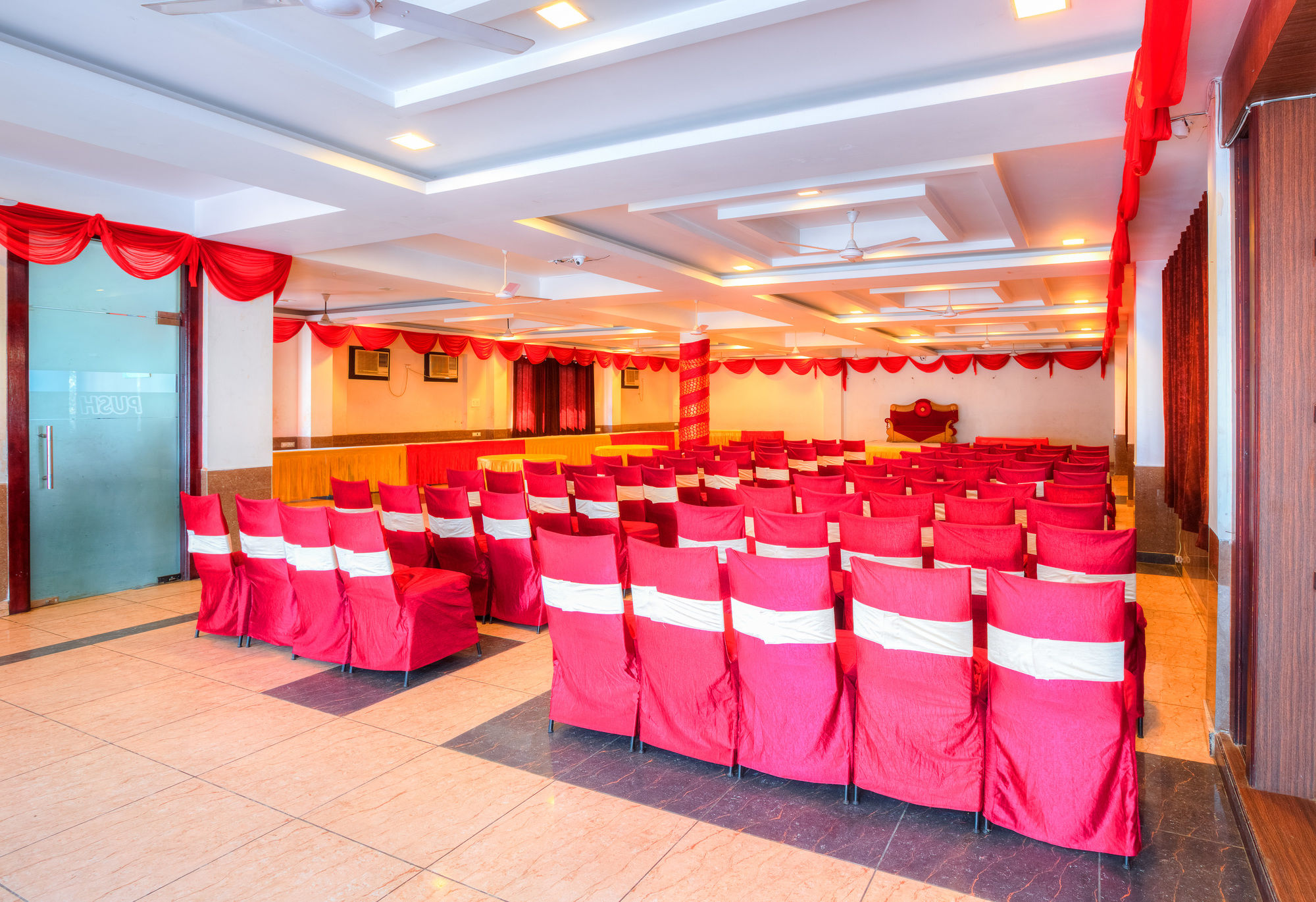 Фото Treebo Trend Shivam inn