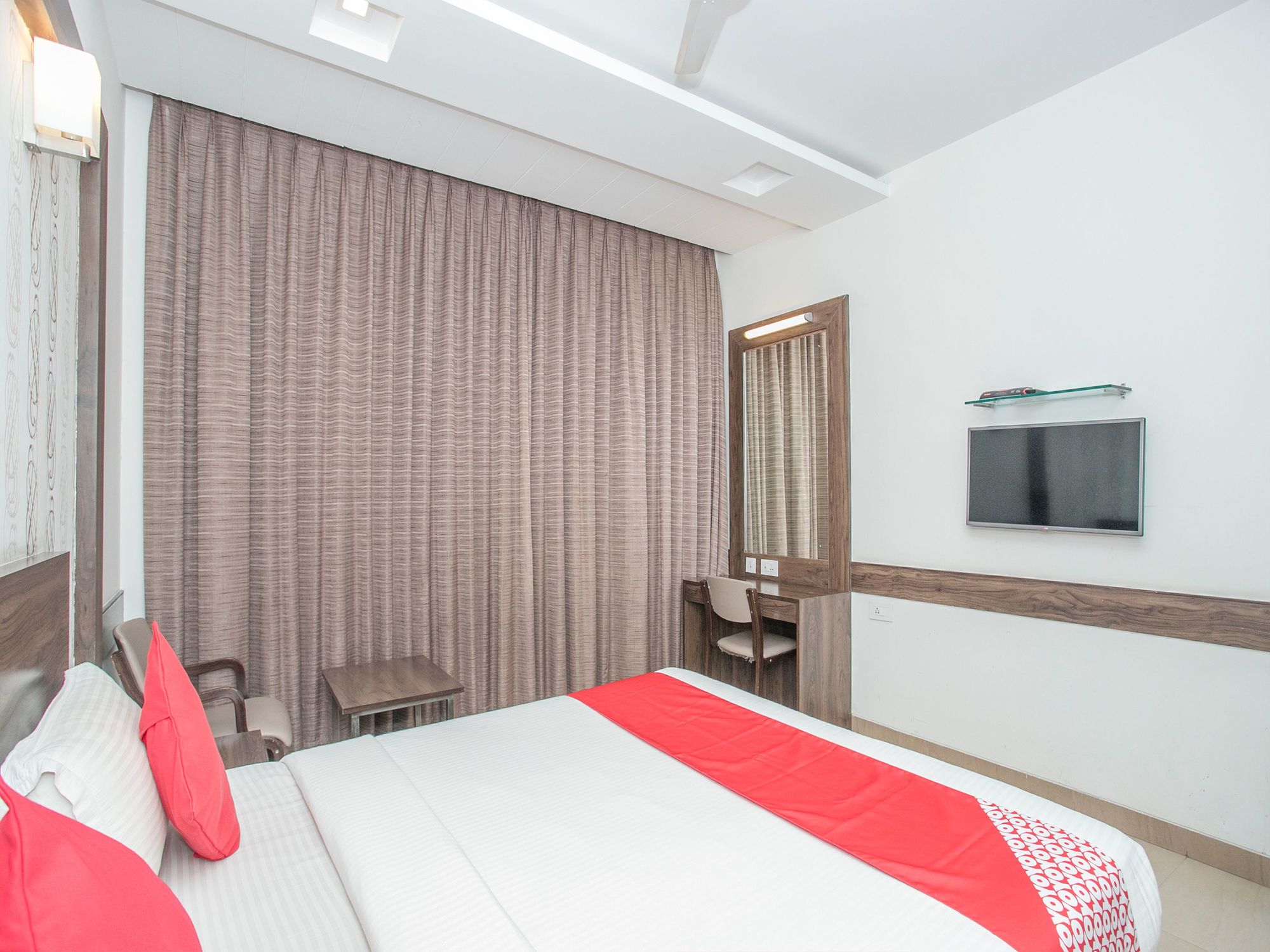 Фото Silverstar Hotel