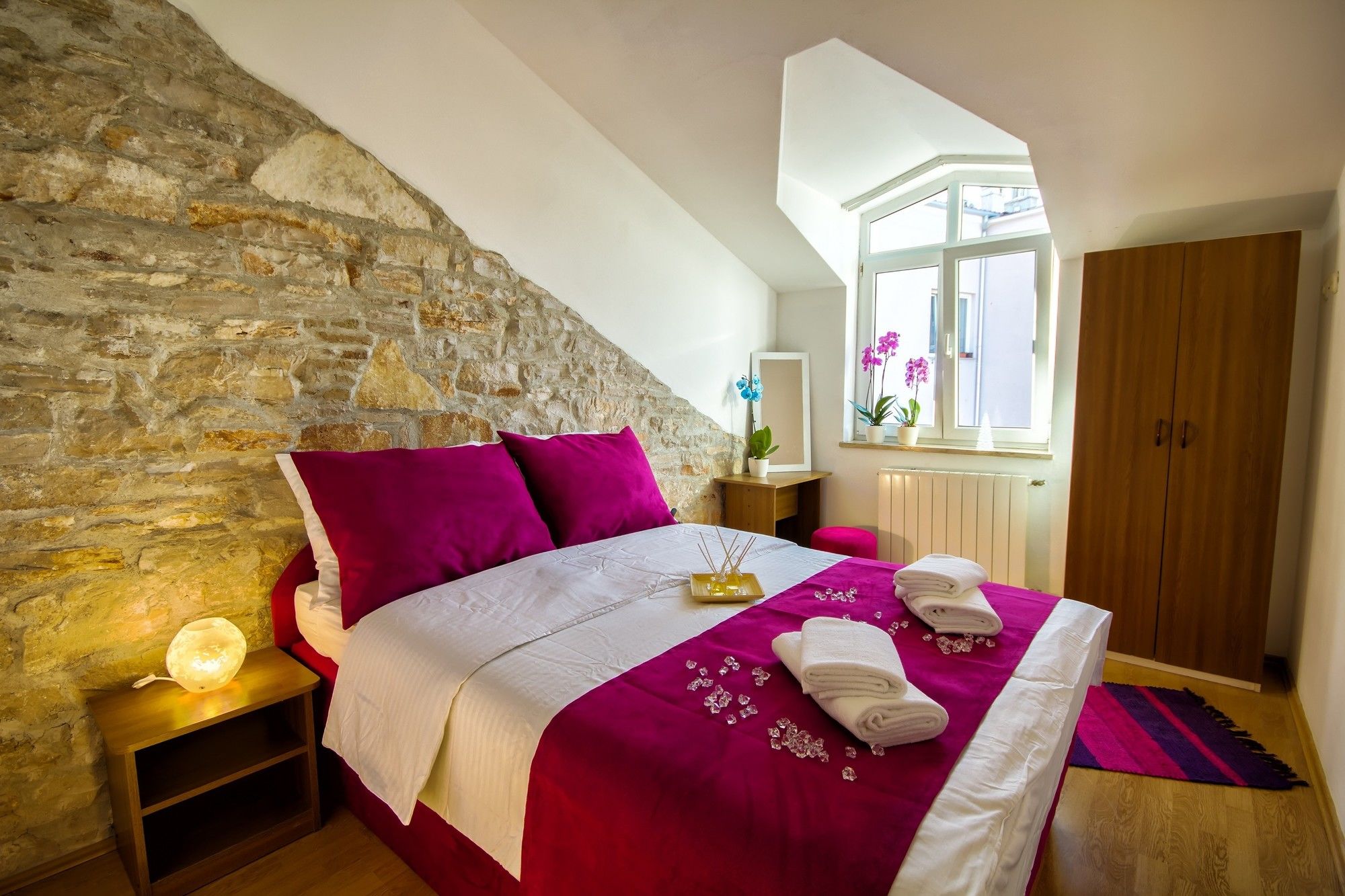 Фото City point rooms & more