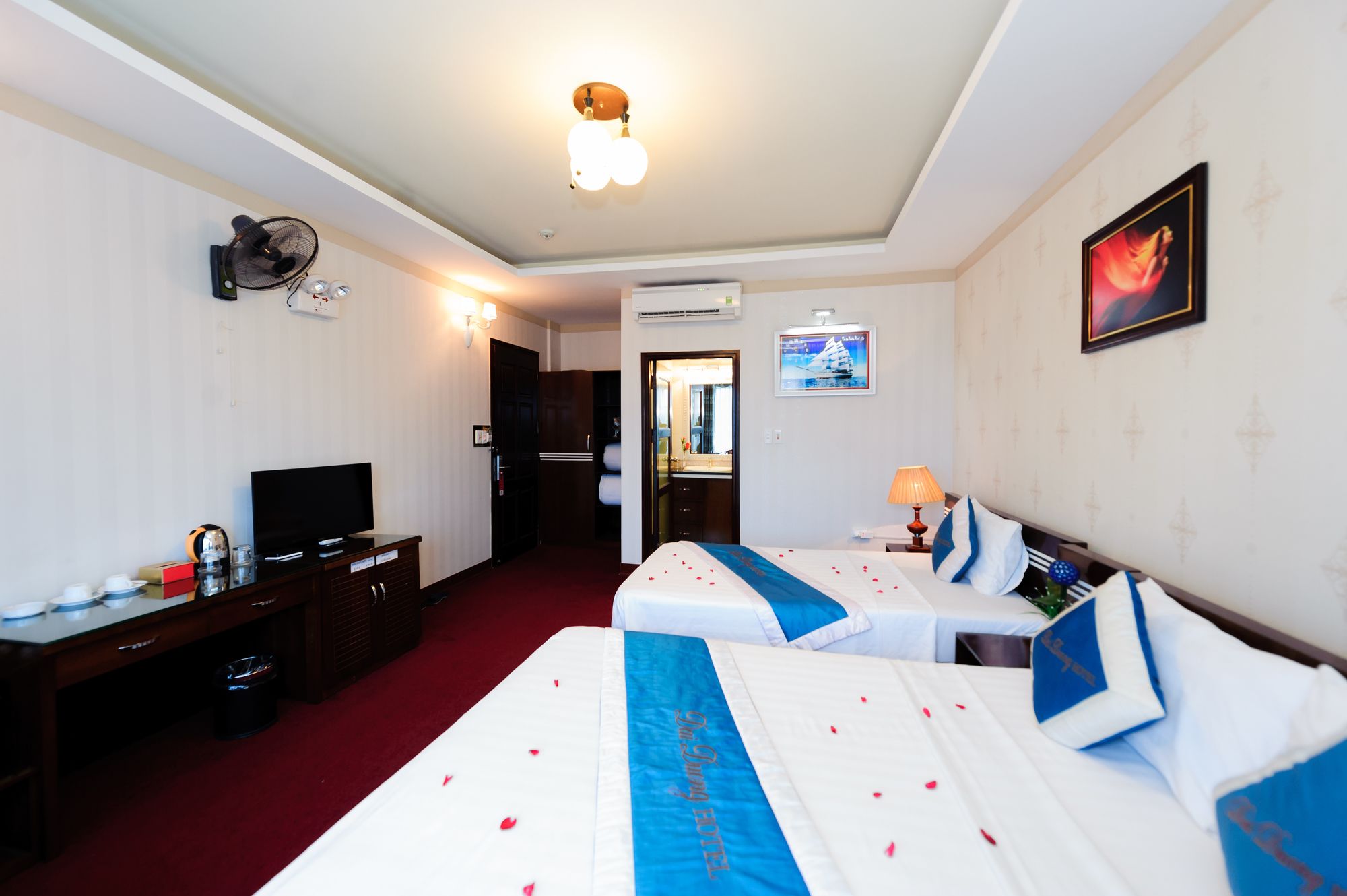 Фото Dai Duong Hotel 1