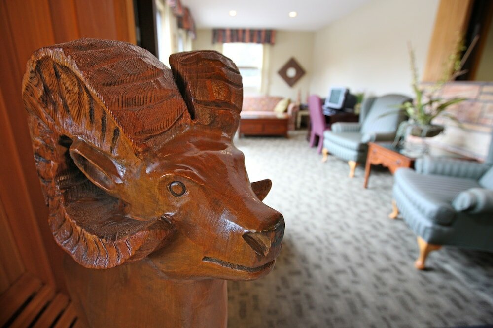 Фото Mountaineer Lodge