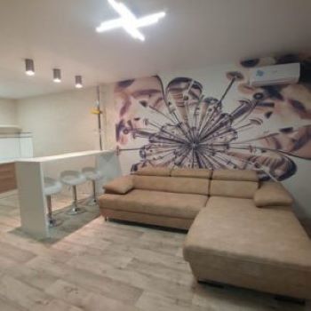 Фото Много квартир 73 на Федерации  130а