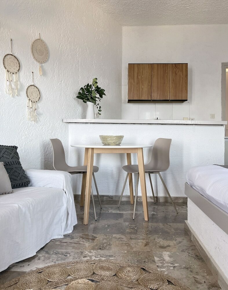 Фото Achlia Hotel