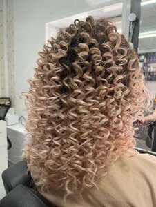 Круэлла (rabochiy posyolok Chernyanka, Oktyabrskaya ploshchad, 3), beauty salon