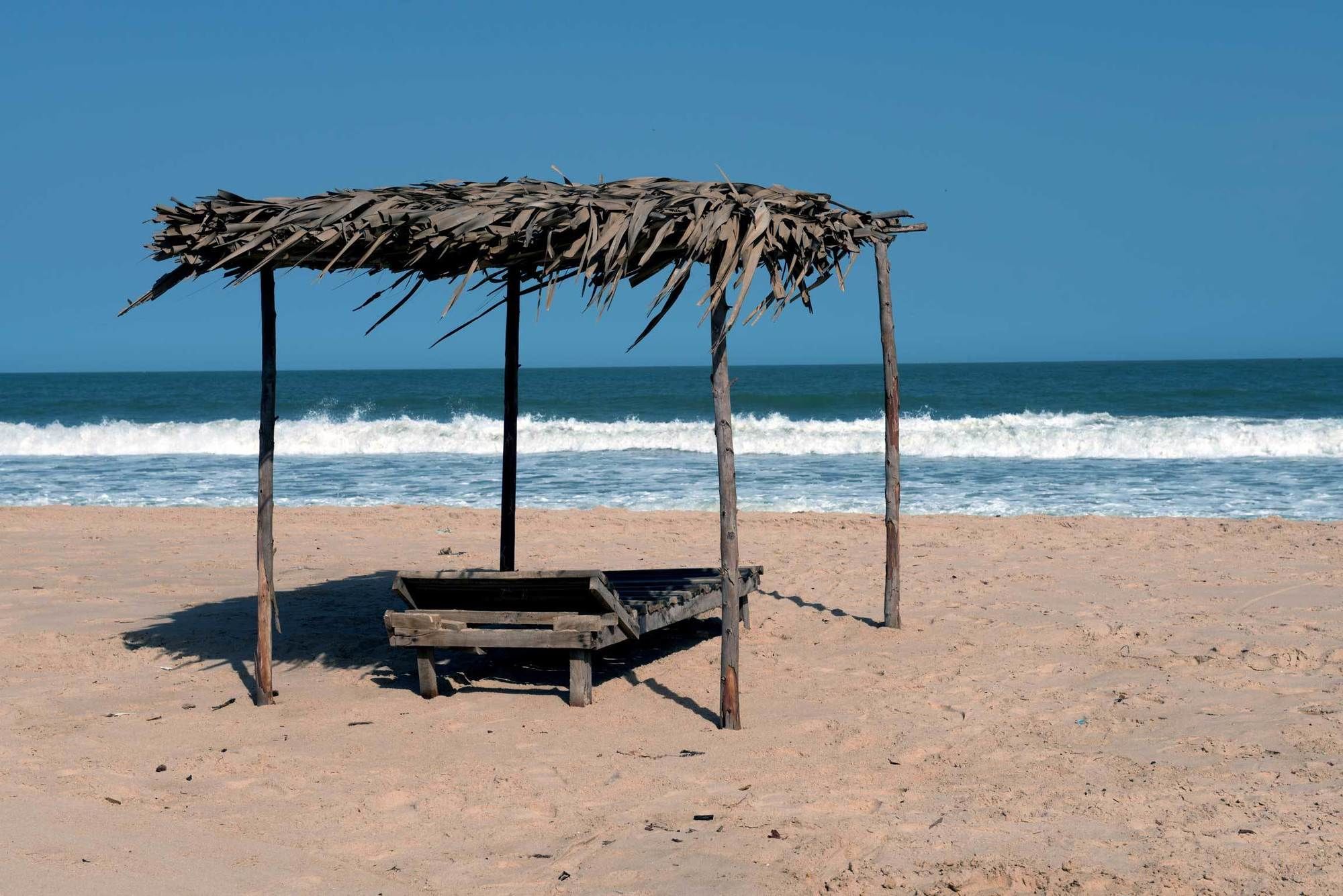 Фото Leo's Beach Hotel & Restaurant - Adults Only