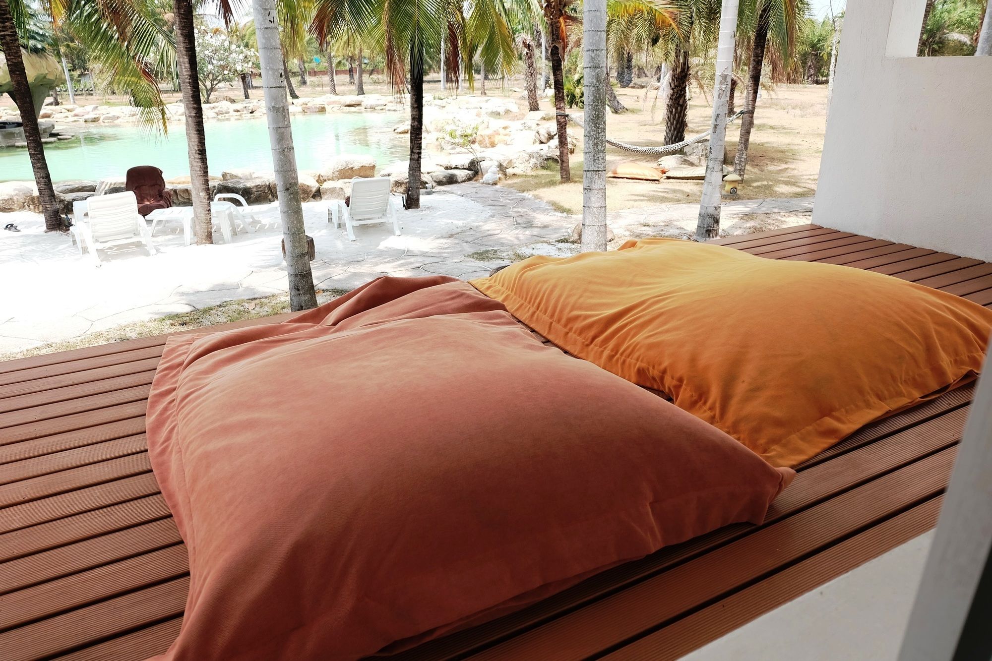 Фото Ohana Resort and Restaurant