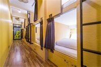 Фото Matchbox Bangkok Hostel