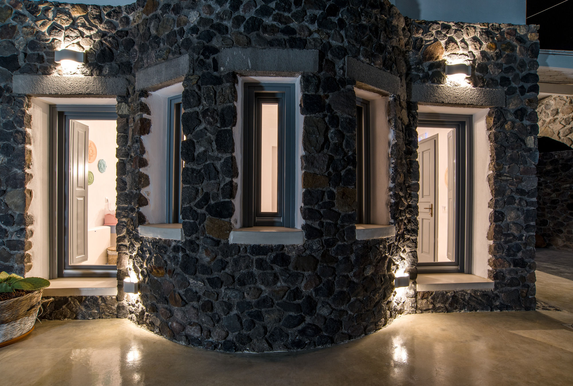 Фото Lagadi Suites by K&k