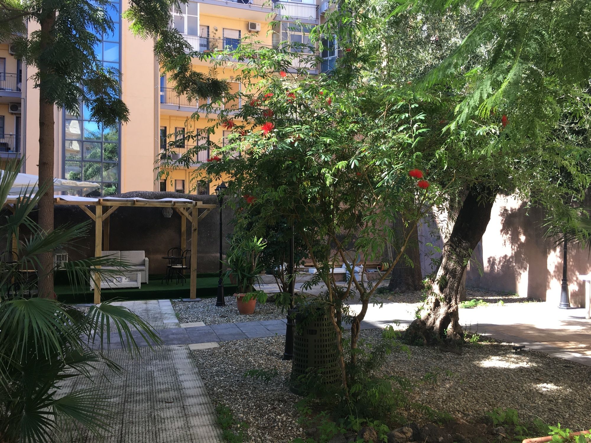 Фото B&b Liberty 900