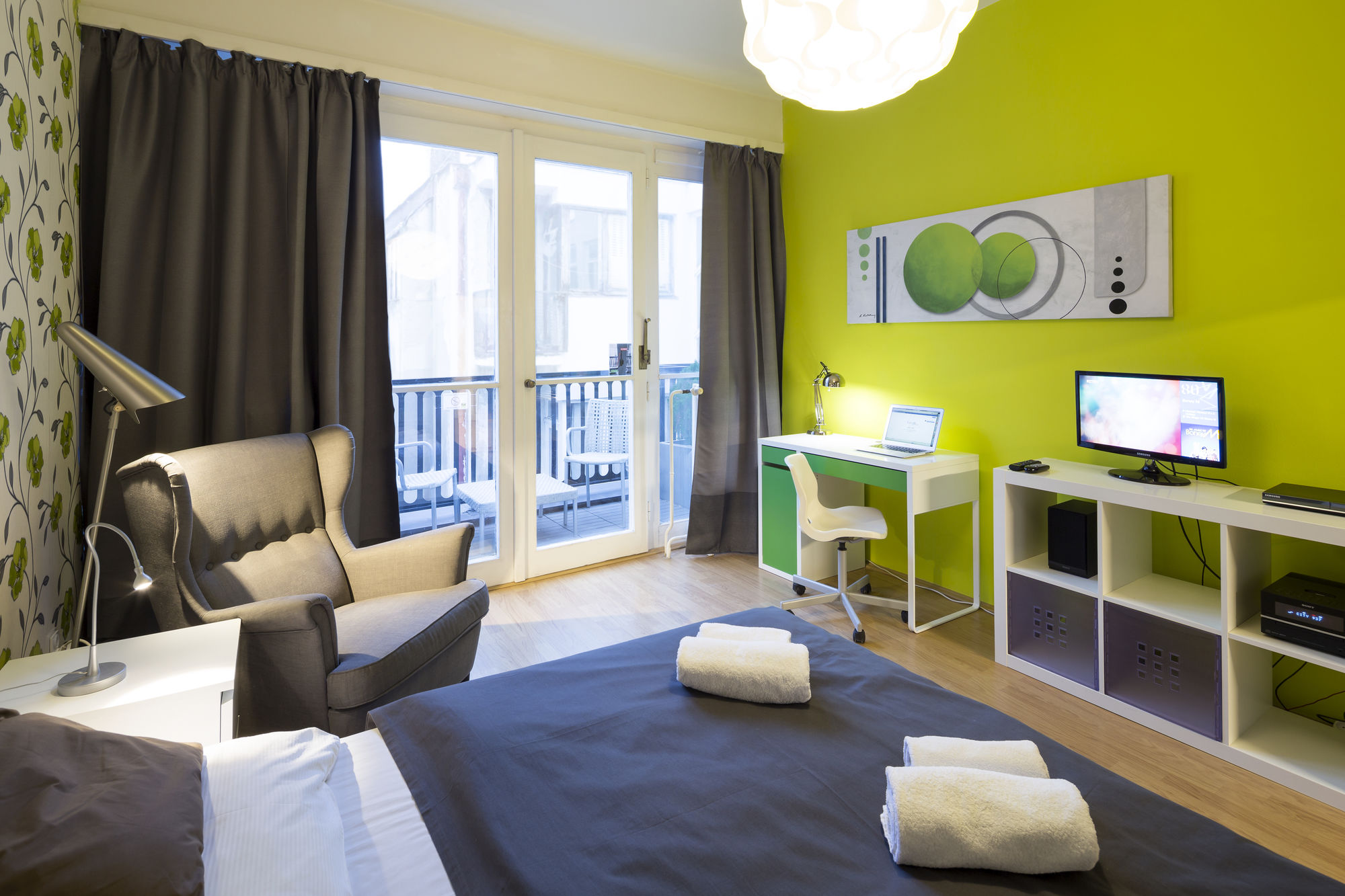 Фото New Town - Apple Apartments