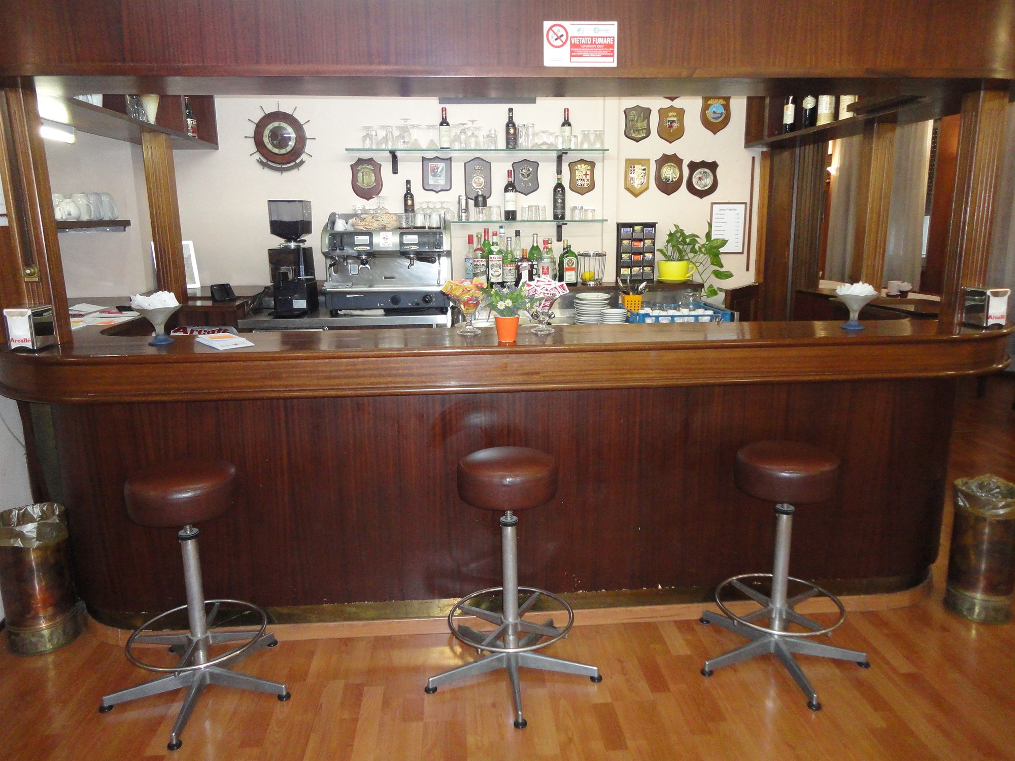 Фото Giappone Inn Parking Hotel