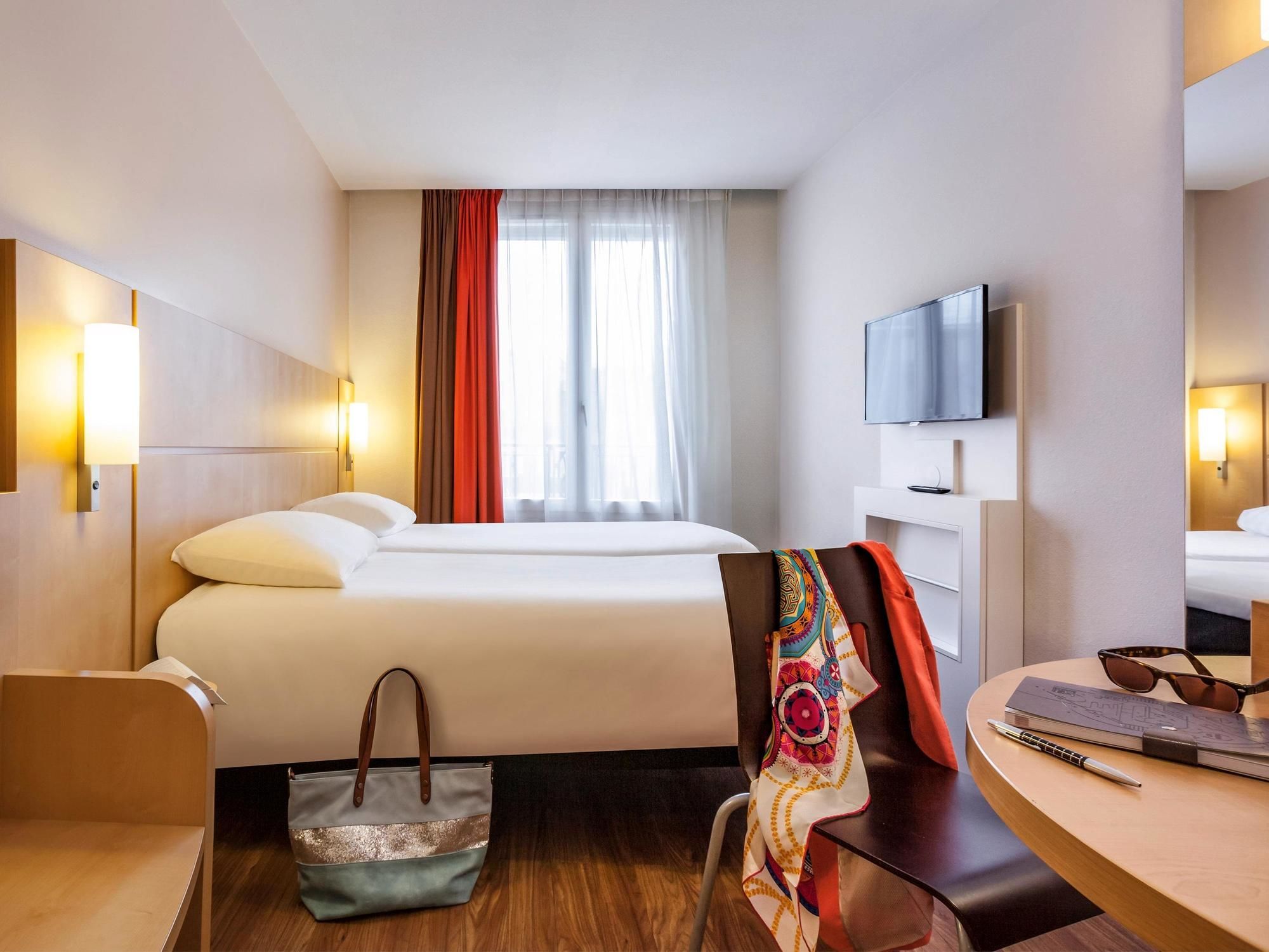 Фото Ibis Paris Gare de l'Est 10ème