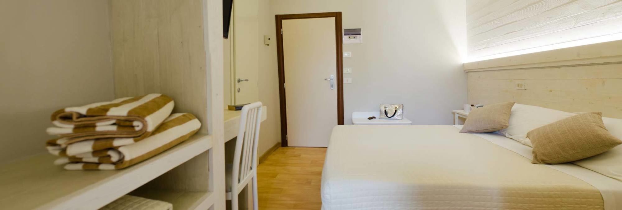 Фото Mona Lisa Hotel