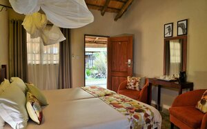 Гостиница Thebe River Safaris