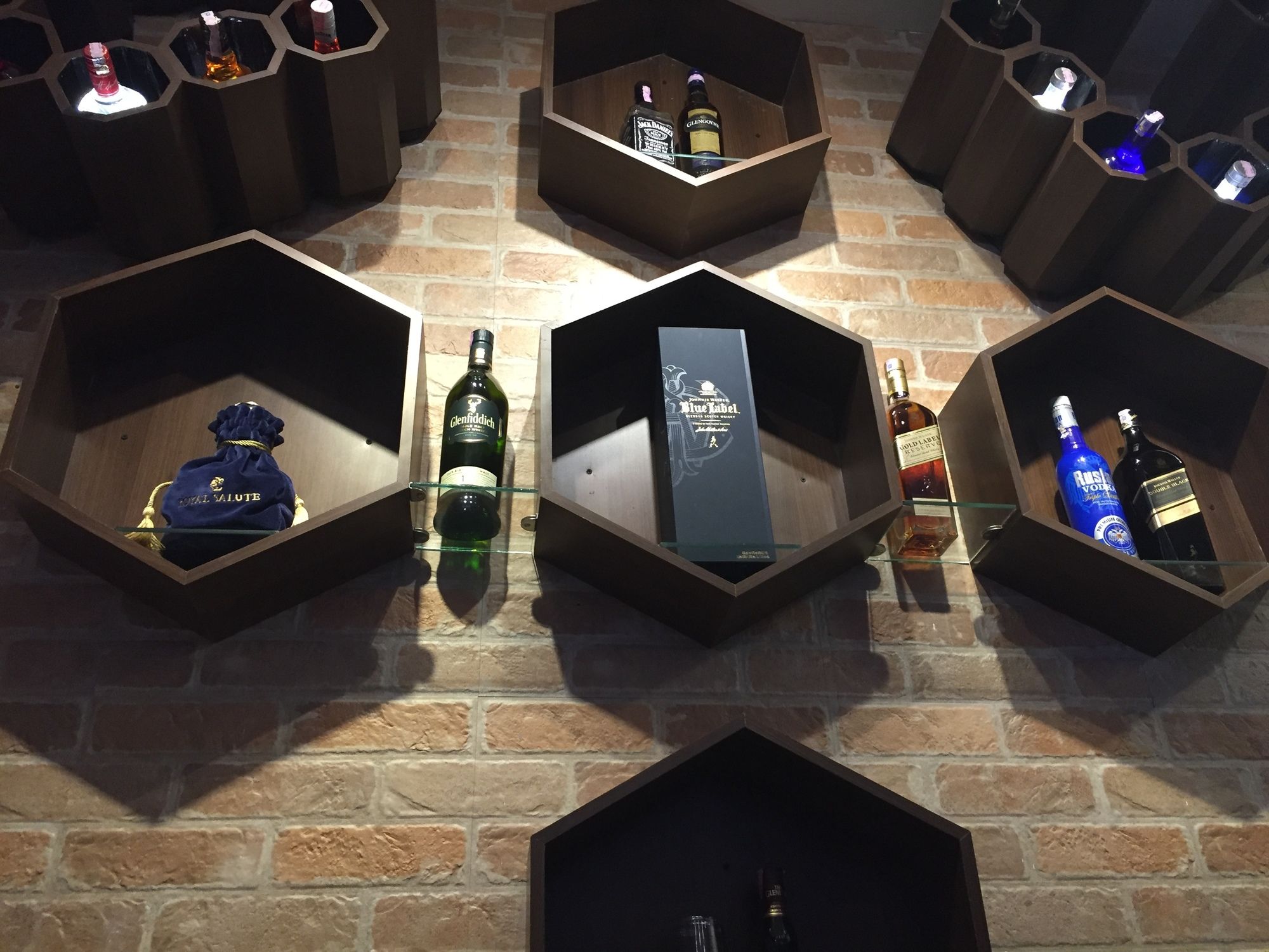 Фото Vannasut Hotel and SPA