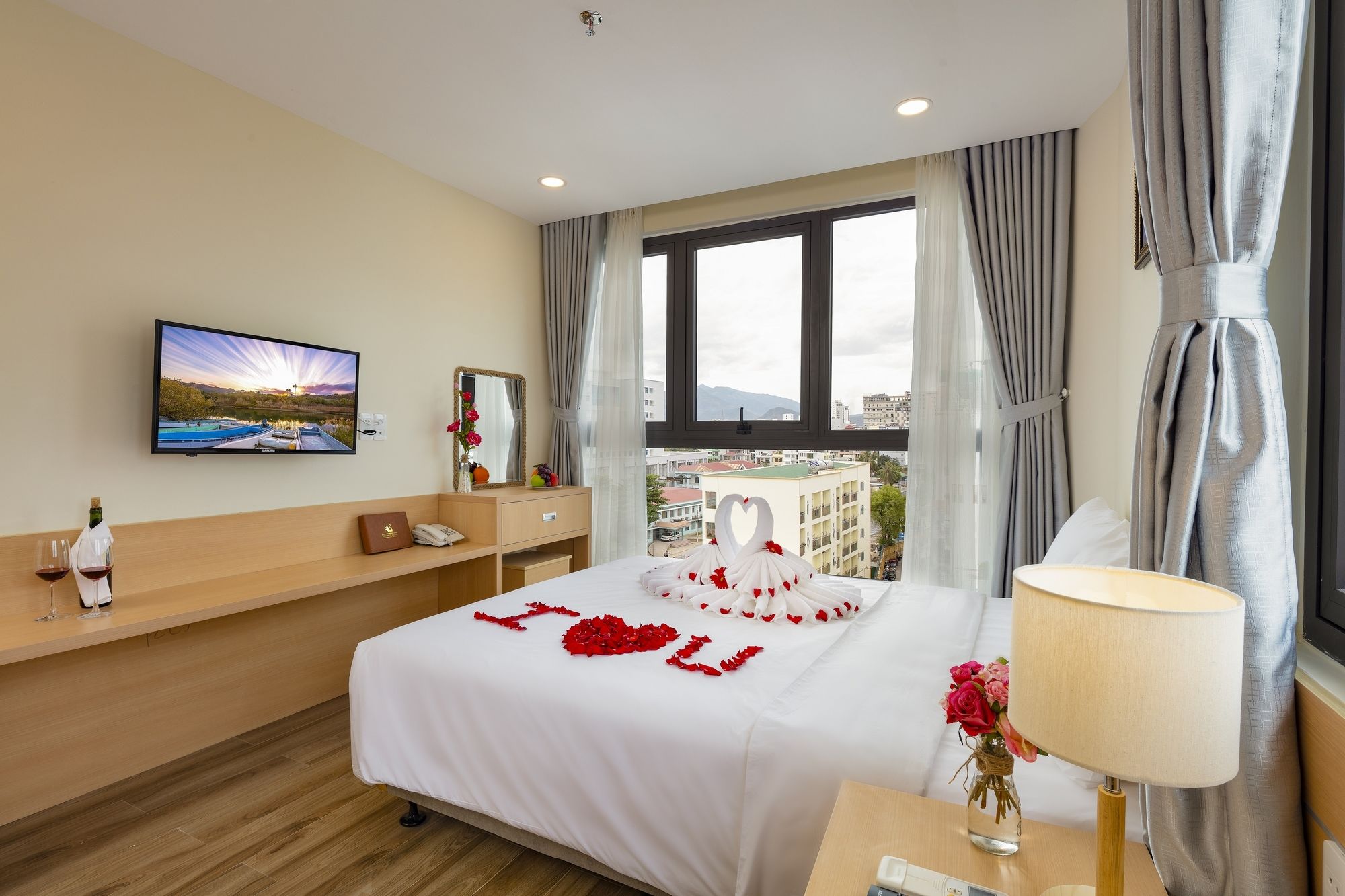 Фото The Swan Nha Trang Hotel