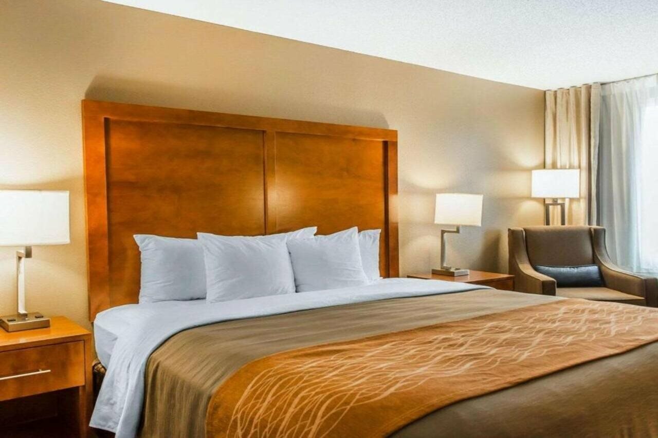 Фото Comfort Inn North/Polaris