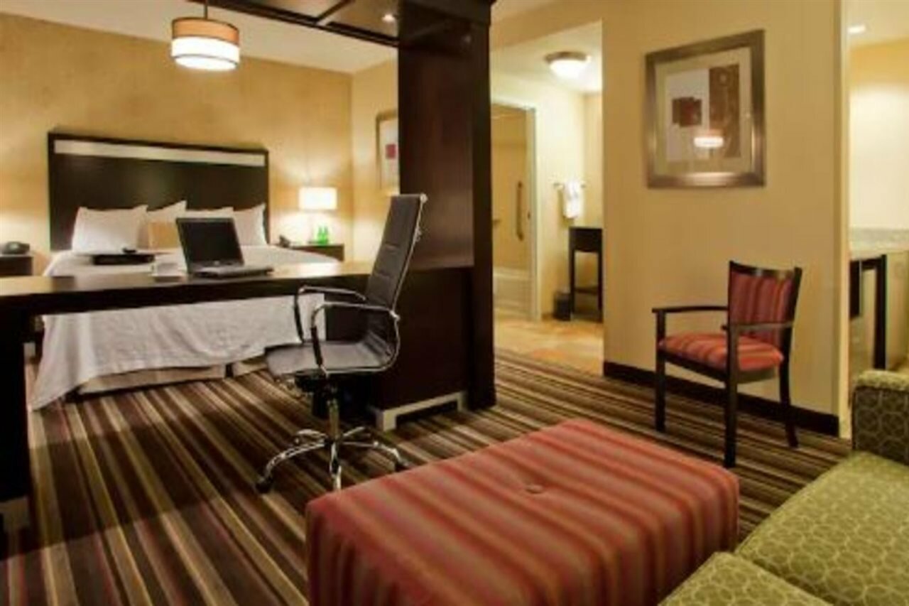 Фото Hampton Inn & Suites Seattle/Federal Way