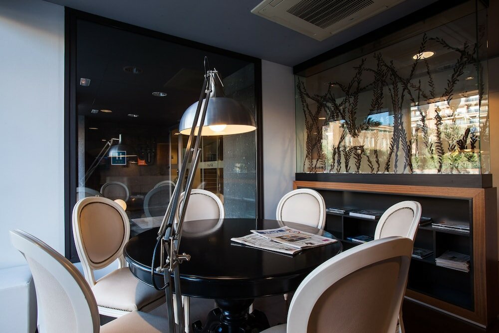 Фото Hotel Nuria